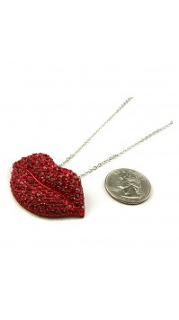 Kiss Lips Pendant 